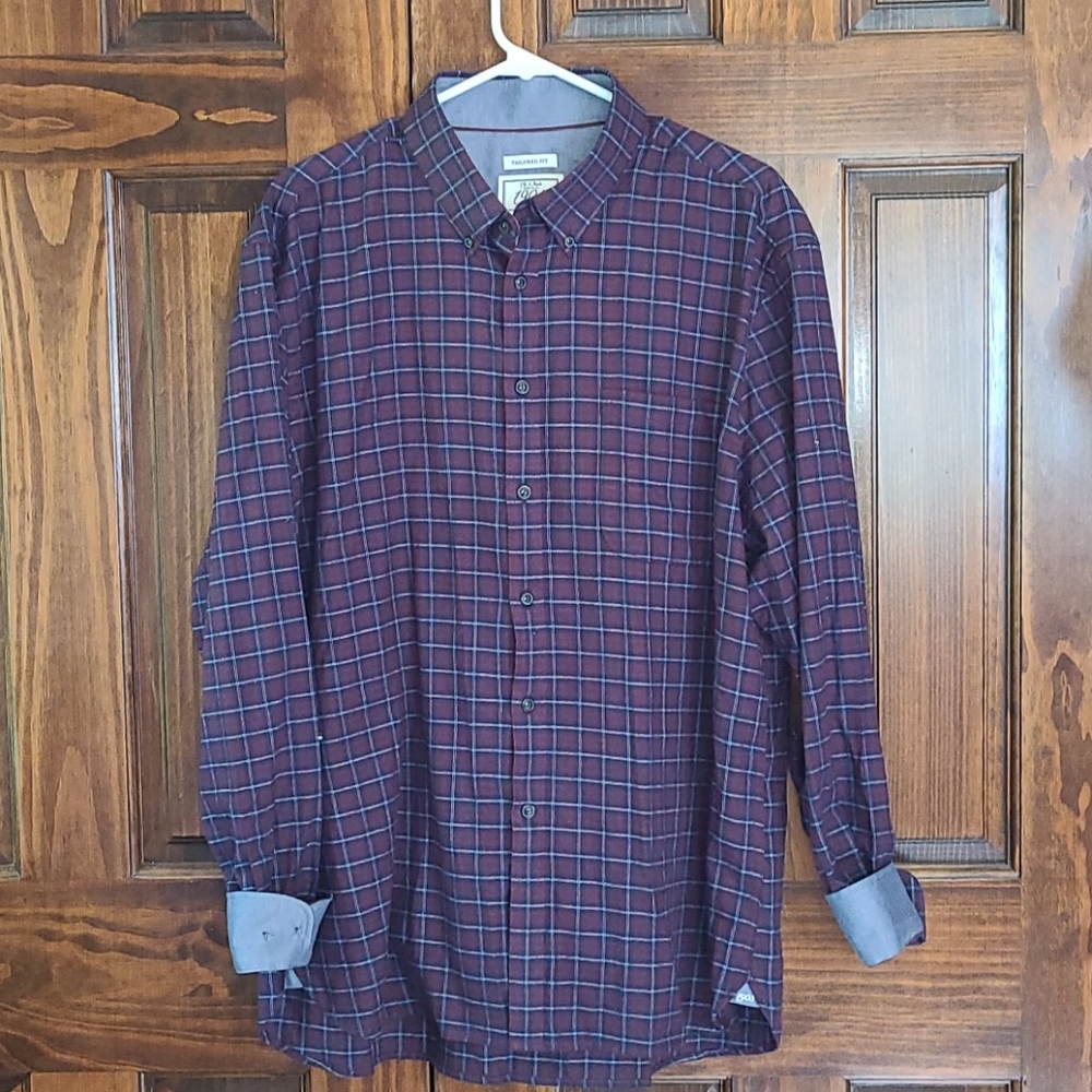 Men's dress shirt